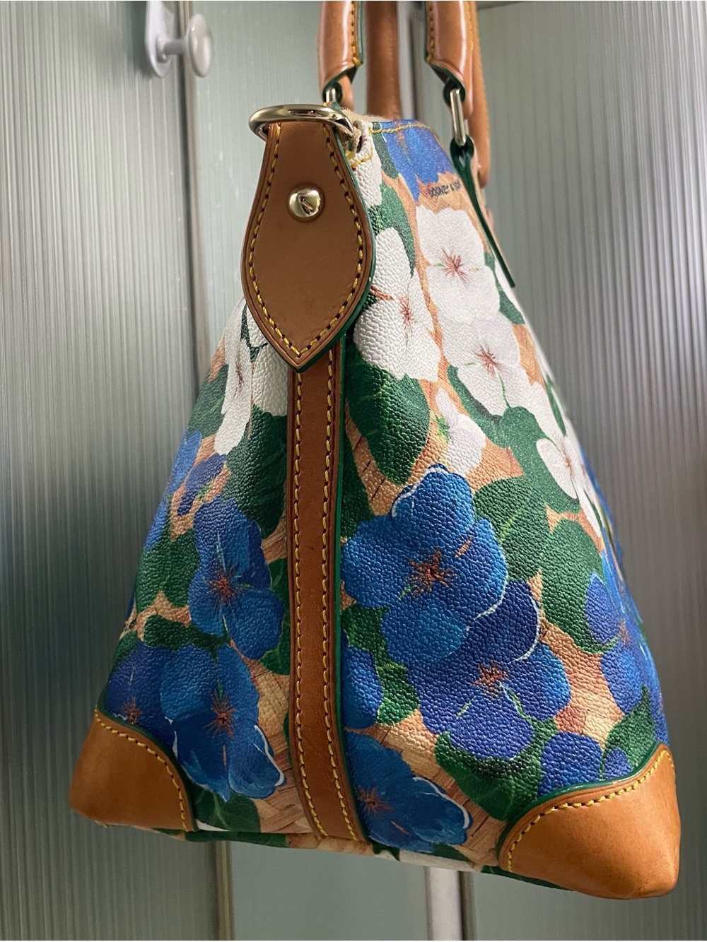 Dooney & Bourke satchel blue & white Pansies with a basket weave background. - Picture 4 of 15
